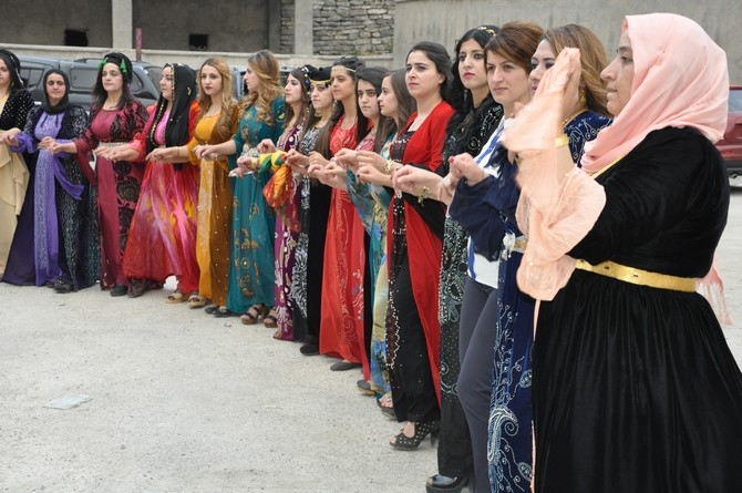12-13-2015 Eylül Ayı Hakkari Düğünleri 22