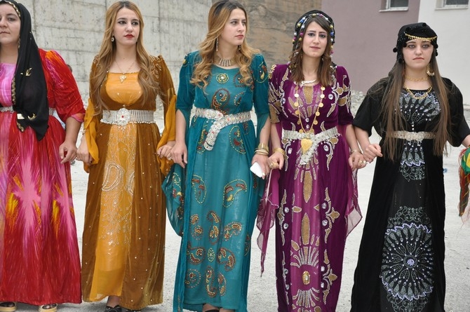 12-13-2015 Eylül Ayı Hakkari Düğünleri 28