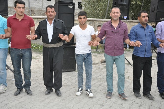 12-13-2015 Eylül Ayı Hakkari Düğünleri 32