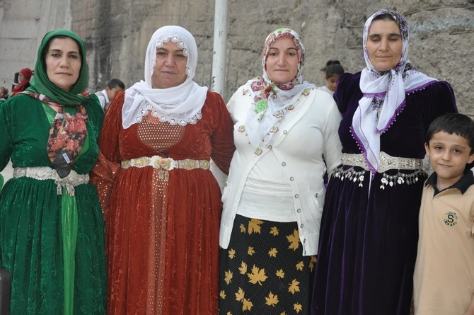 12-13-2015 Eylül Ayı Hakkari Düğünleri 55