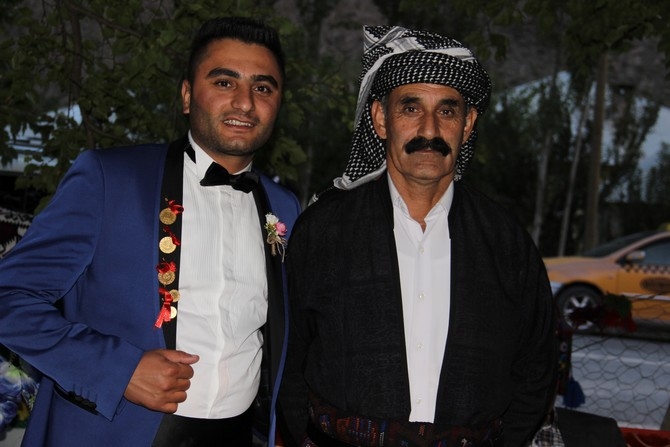 17-18-2015 Ekim Ayı Hakkari Düğünleri 104