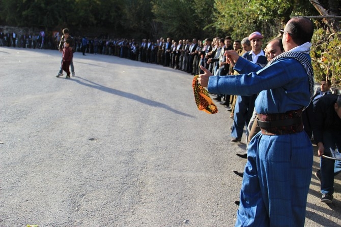 17-18-2015 Ekim Ayı Hakkari Düğünleri 21