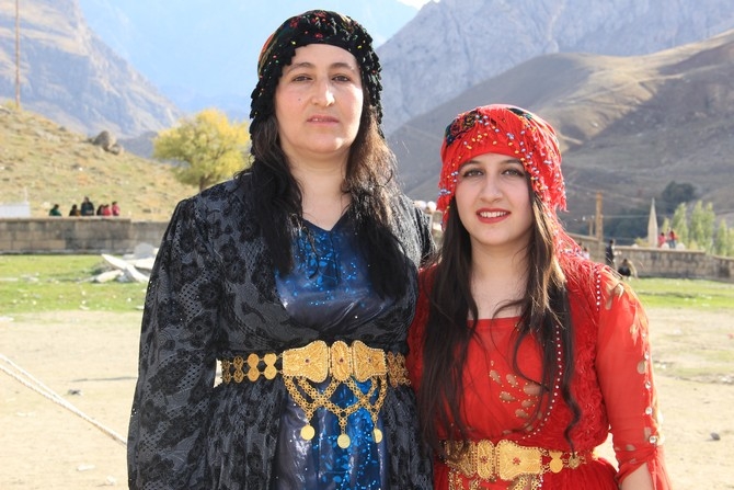 17-18-2015 Ekim Ayı Hakkari Düğünleri 64