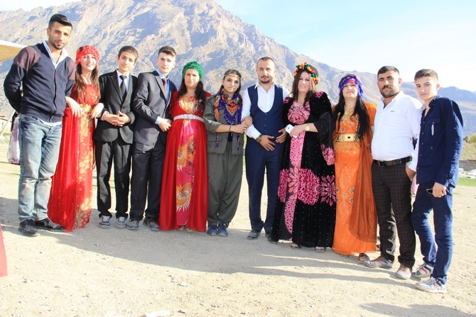 17-18-2015 Ekim Ayı Hakkari Düğünleri 67