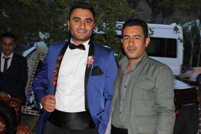 17-18-2015 Ekim Ayı Hakkari Düğünleri 99