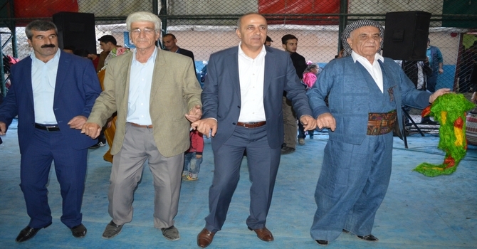 17-18-2015 Ekim Ayı Hakkari Düğünleri(2) 29