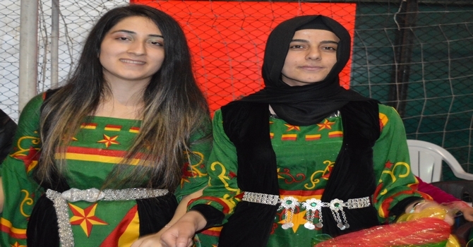 17-18-2015 Ekim Ayı Hakkari Düğünleri(2) 40