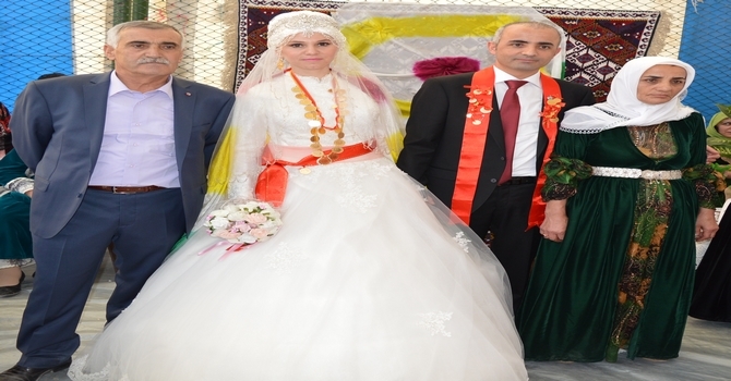 17-18-2015 Ekim Ayı Hakkari Düğünleri(2) 8