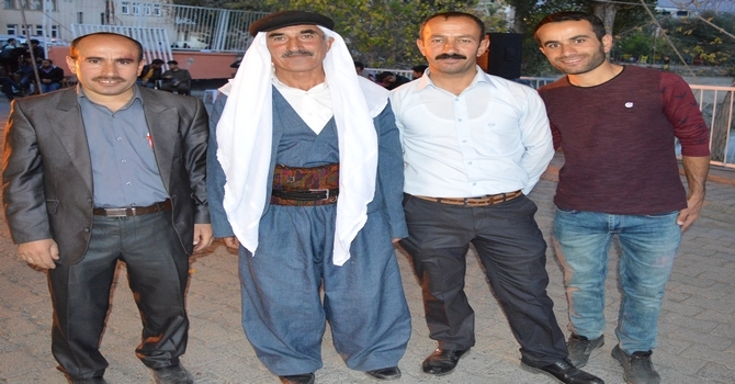 17-18-2015 Ekim Ayı Hakkari Düğünleri(2) 82