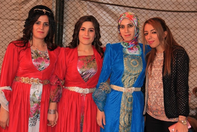 14-15-2015 Kasım Ayı Hakkari Düğünleri 15