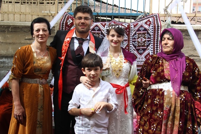 04-05-2016 Haziran Ayı Hakkari Düğünleri 8