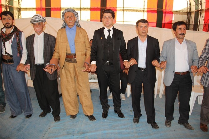 Topuz ve Yiğit ailesinin mutlu günü 16