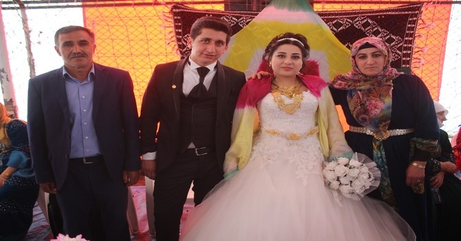 Topuz ve Yiğit ailesinin mutlu günü 20