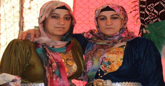 Topuz ve Yiğit ailesinin mutlu günü 23