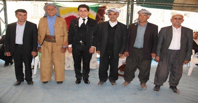 Topuz ve Yiğit ailesinin mutlu günü 8