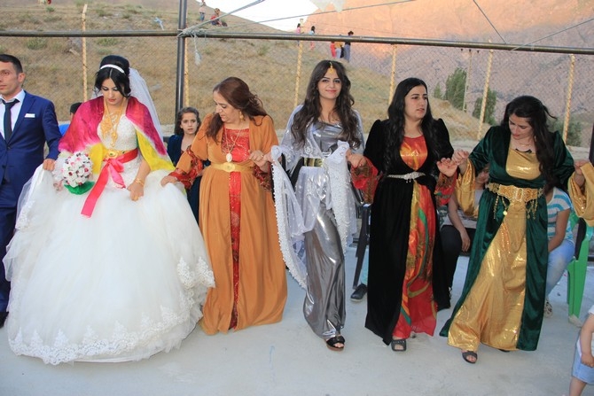 16-17-2016 Temmuz Ayı Hakkari Düğünleri 19