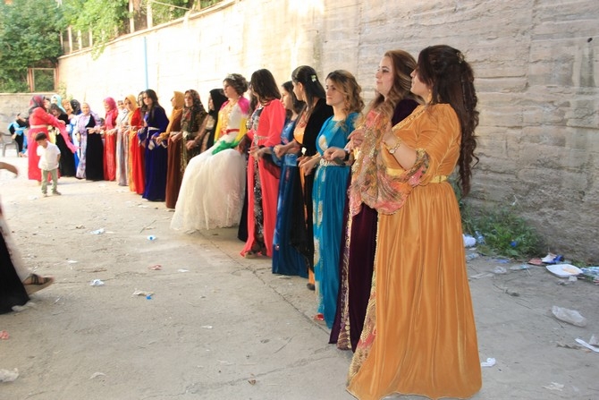 16-17-2016 Temmuz Ayı Hakkari Düğünleri 81