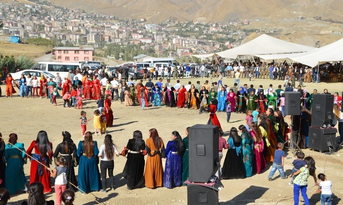 03,04.2016 Eylül ayı Hakkari düğünleri 3