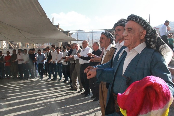 03,04.2016 Eylül ayı Hakkari düğünleri 77