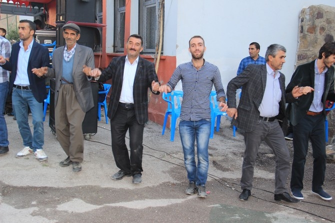 01-02-2016 Ekim Ayı Hakkari Düğünleri 46