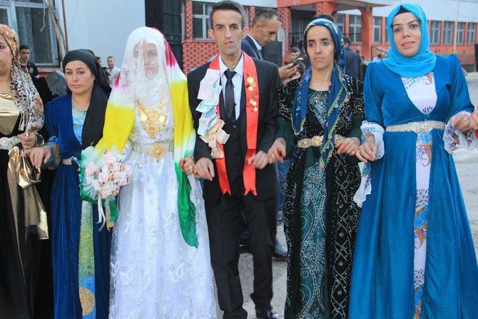01-02-2016 Ekim Ayı Hakkari Düğünleri 58