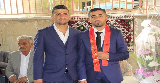 12-13- Kasım Hakkari düğünleri 21