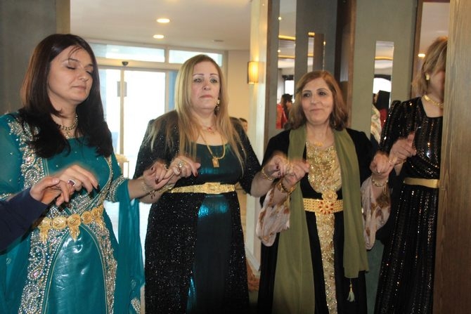 Hakkari’de Halaylı 8 Mart kutlaması 14