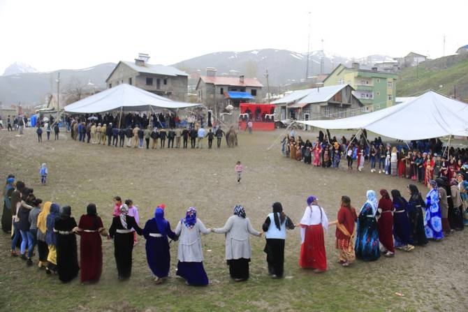 Tekinalp Ailesinin Mutlu Günü 19