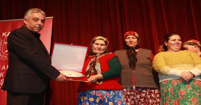Arslanköy kadın tiyatro topluluğu 10