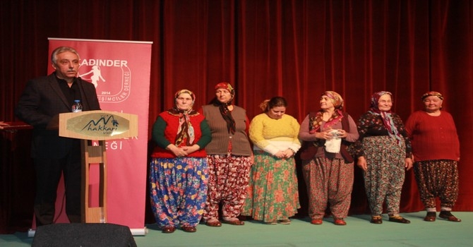 Arslanköy kadın tiyatro topluluğu 9