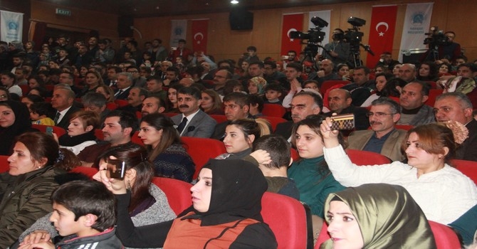 Hakkari'deki Sanatsal Etkinliğe Büyük İlgi 15