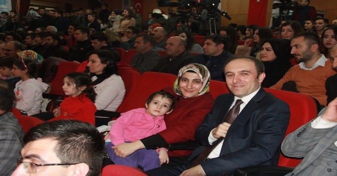 Hakkari'deki Sanatsal Etkinliğe Büyük İlgi 26