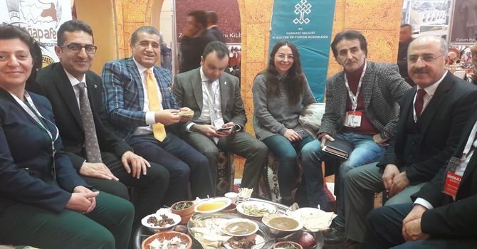 Hakkari Emiit fuarı 2018-1 2