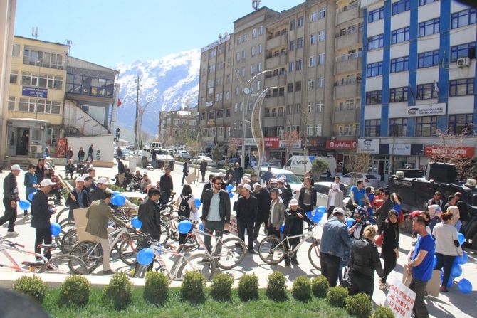 Otizm farkındalık yürüyüşü 1