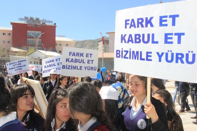 Otizm farkındalık yürüyüşü 11