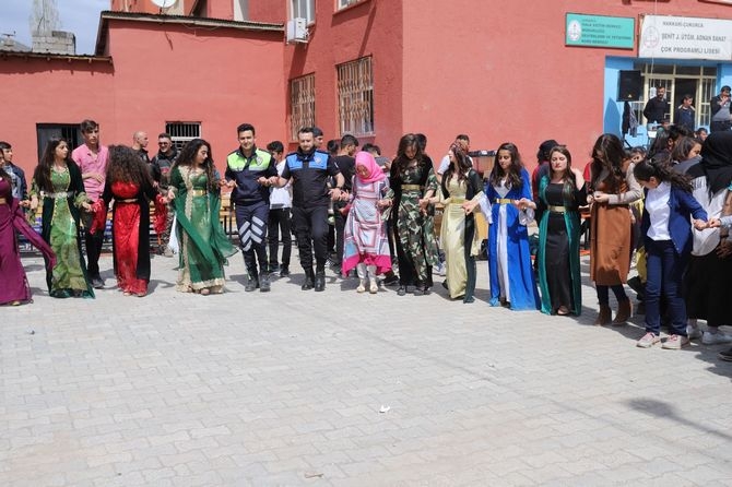 Çukurca'da halaylı kermes 11