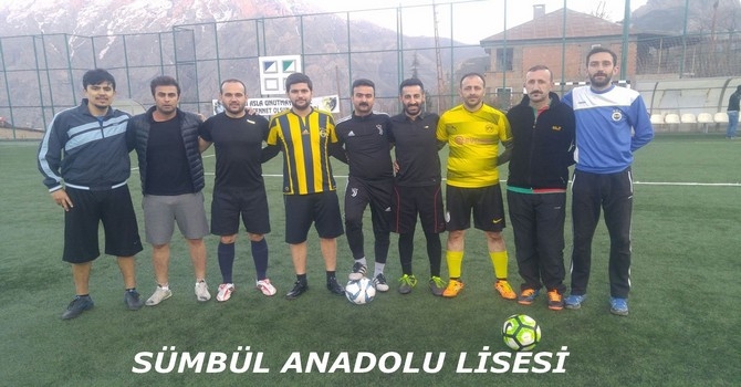 Öğretmenler arası futbol turnuvası 25