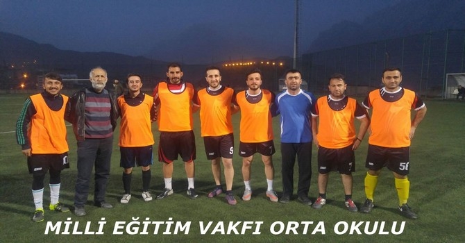 Öğretmenler arası futbol turnuvası 6