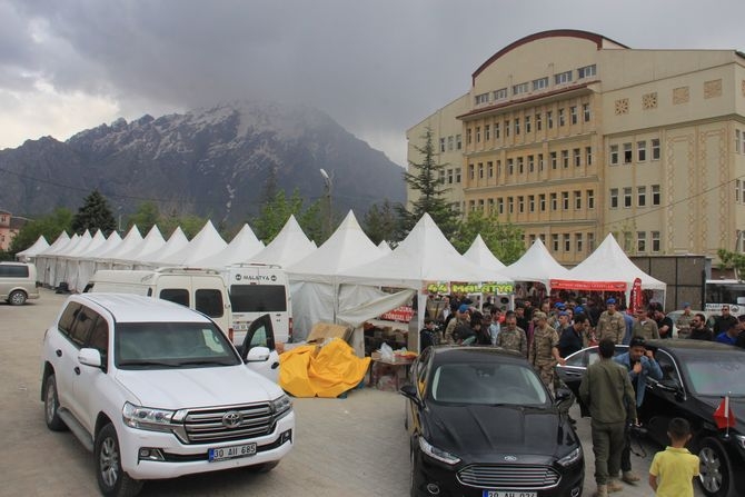 Yöresel ürünler fuarı açıldı! 17