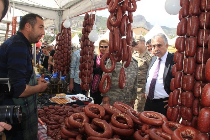 Yöresel ürünler fuarı açıldı! 7