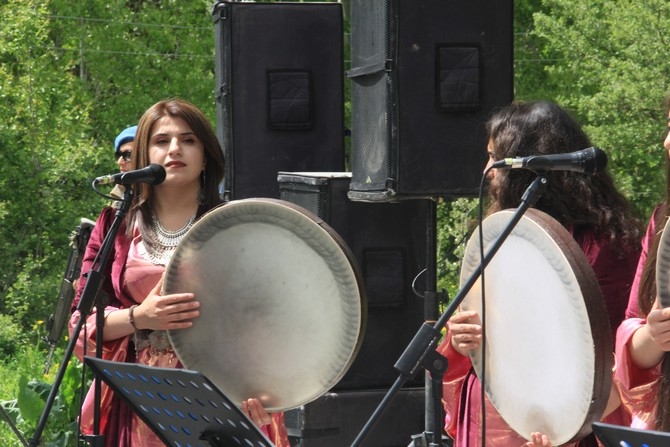 Hakkari’de 2. Uçkun festivali” düzenlendi 16