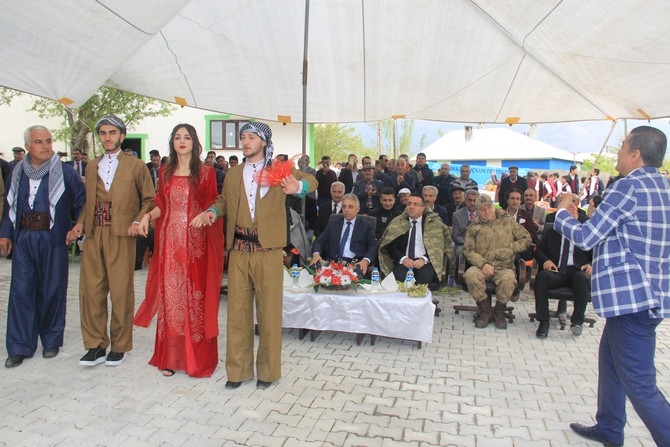 Hakkari’de 2. Uçkun festivali” düzenlendi 27