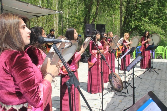 Hakkari’de 2. Uçkun festivali” düzenlendi 50