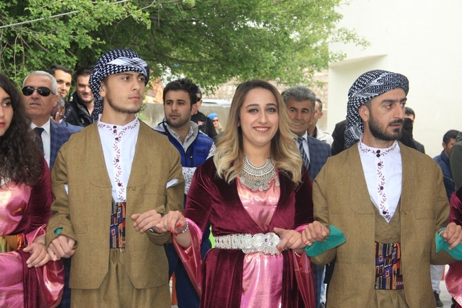 Hakkari’de 2. Uçkun festivali” düzenlendi 70