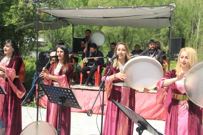 Hakkari’de 2. Uçkun festivali” düzenlendi 77