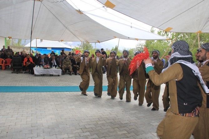 Hakkari’de 2. Uçkun festivali” düzenlendi 8