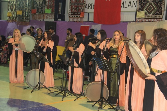 Çukurca'da anneler günü şenliği 8