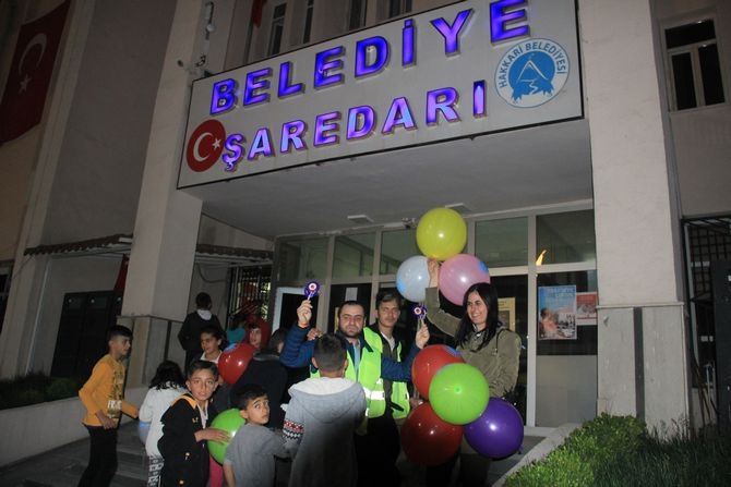 Belediye'den yüz boyama etkinliği 10