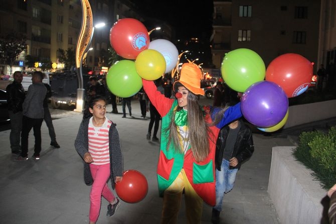 Belediye'den yüz boyama etkinliği 7