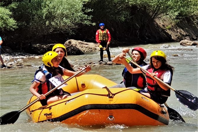 Hakkari rafting’de Türkiye üçüncüsü 2